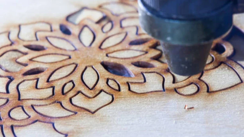 Create Wood Engravings and Decorations